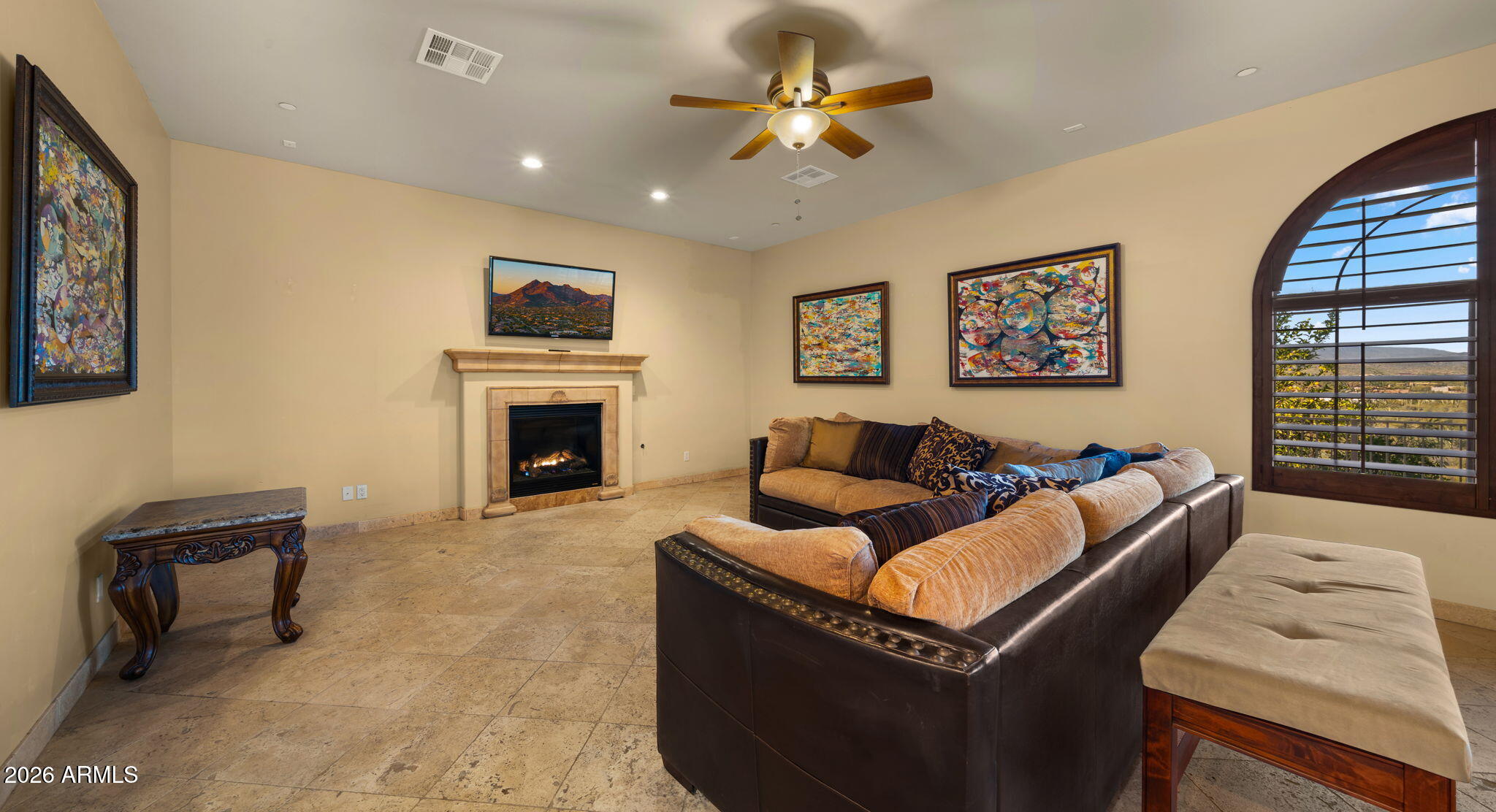 6562 East Cave Creek Road Cave Creek, AZ 85331 - Photo 39 of 109 42-web-or-mls-Great Room6