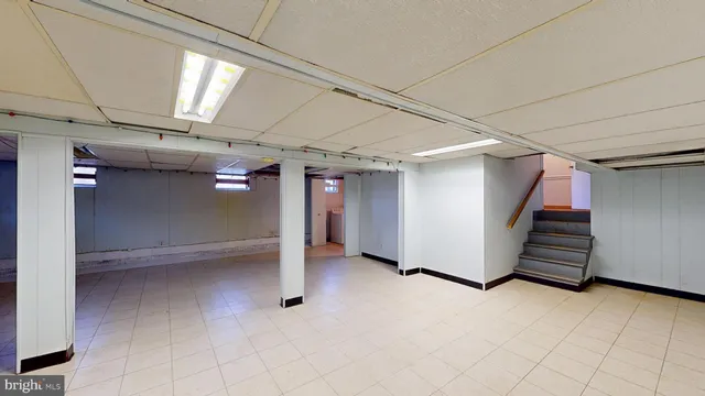 a view of empty room