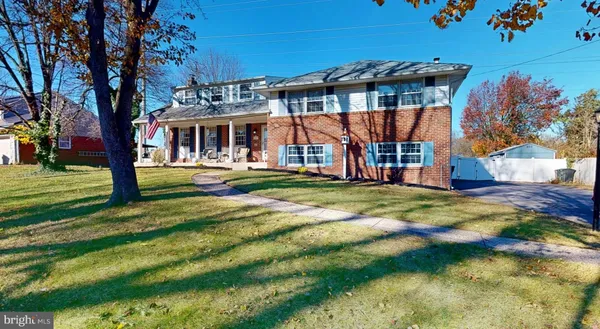 $545,000 | 213 Wayne Drive, Cinnaminson, NJ 08077