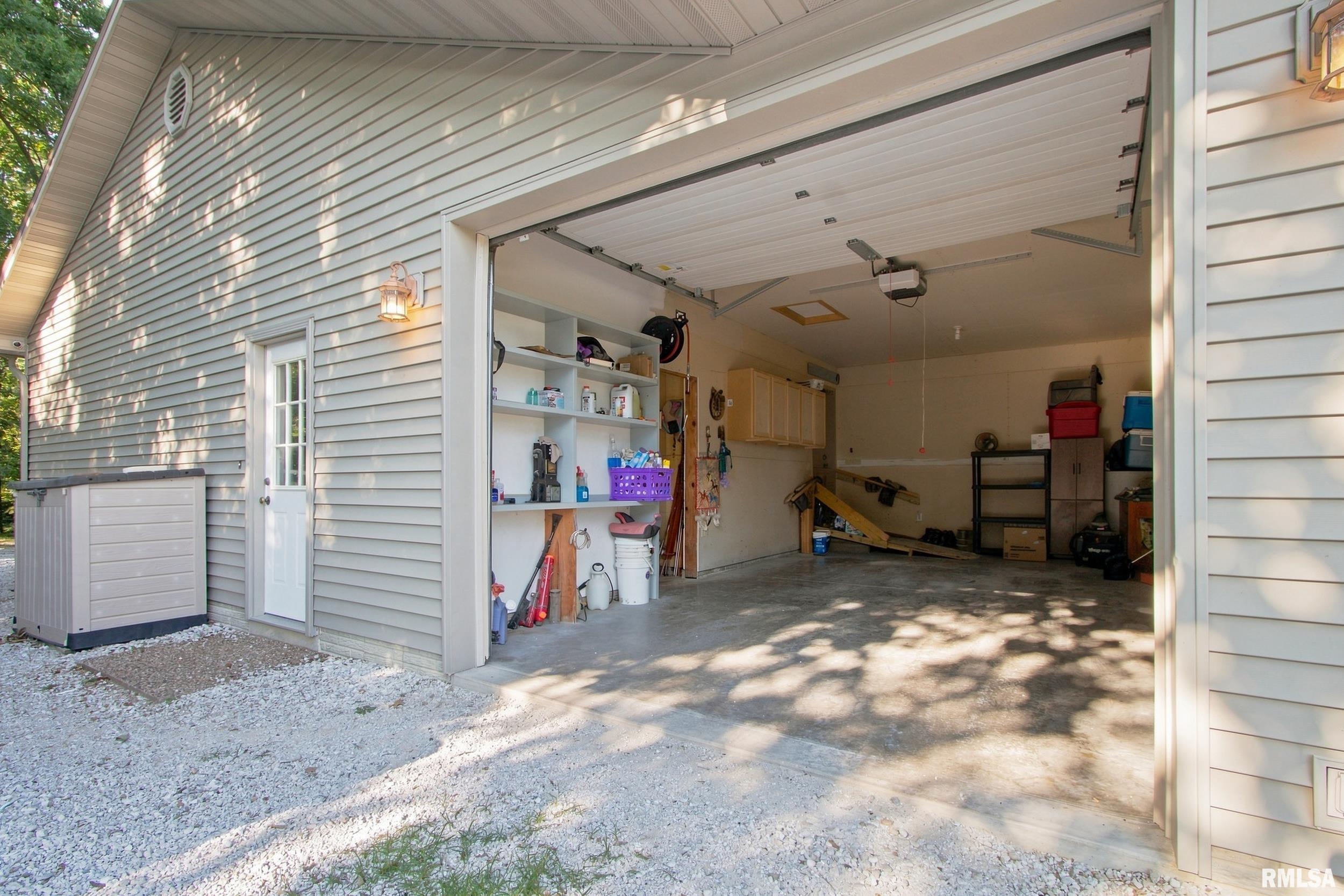 576 Coral Road Colchester, IL 62326 - Photo 36 of 55 Gallery Image 36