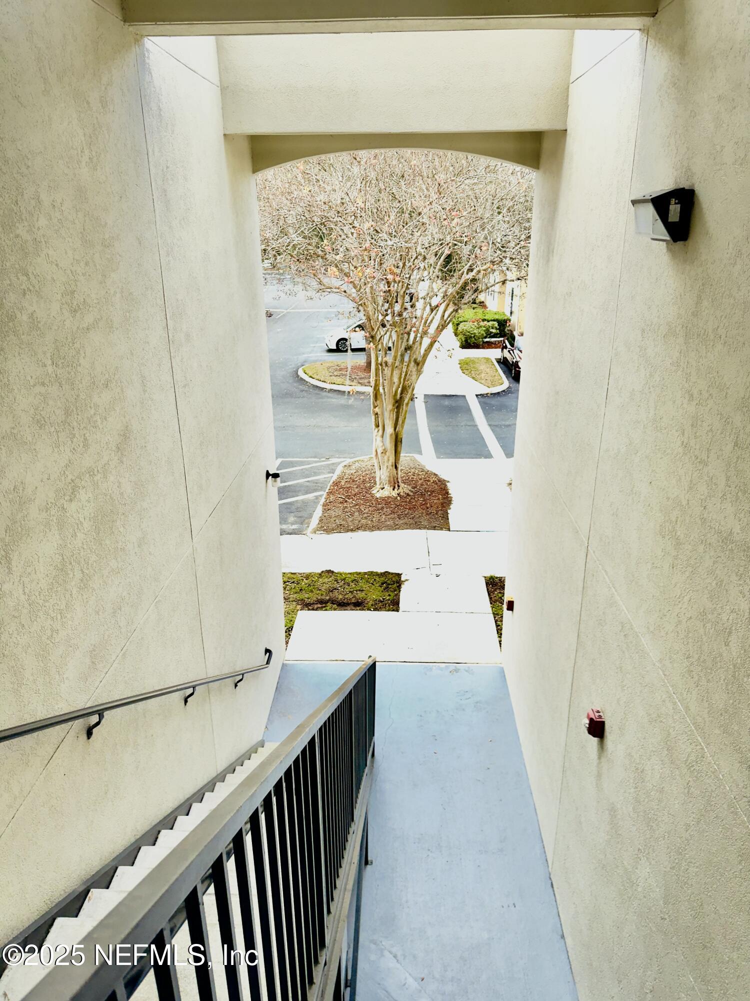 6057 Maggies Circle, Unit 114 Jacksonville, FL 32244 - Photo 20 of 28 Stairs to first floor