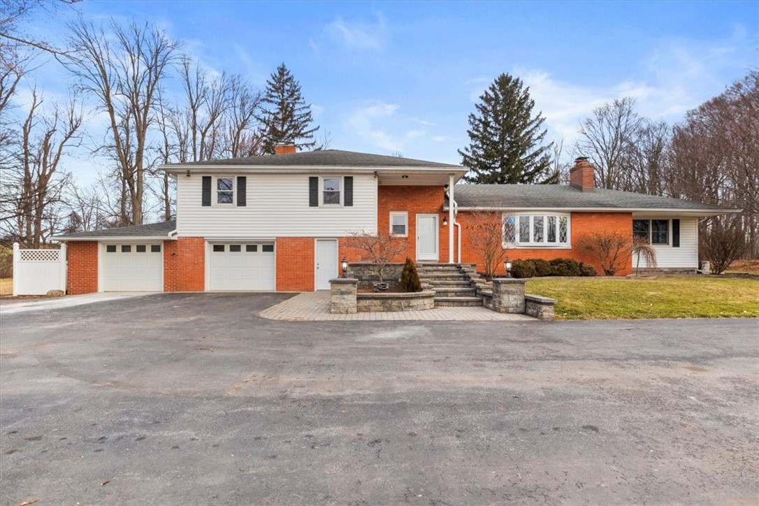 530 Martin Road Henrietta, NY 14586 - Photo 1 of 1 Gallery Image 1