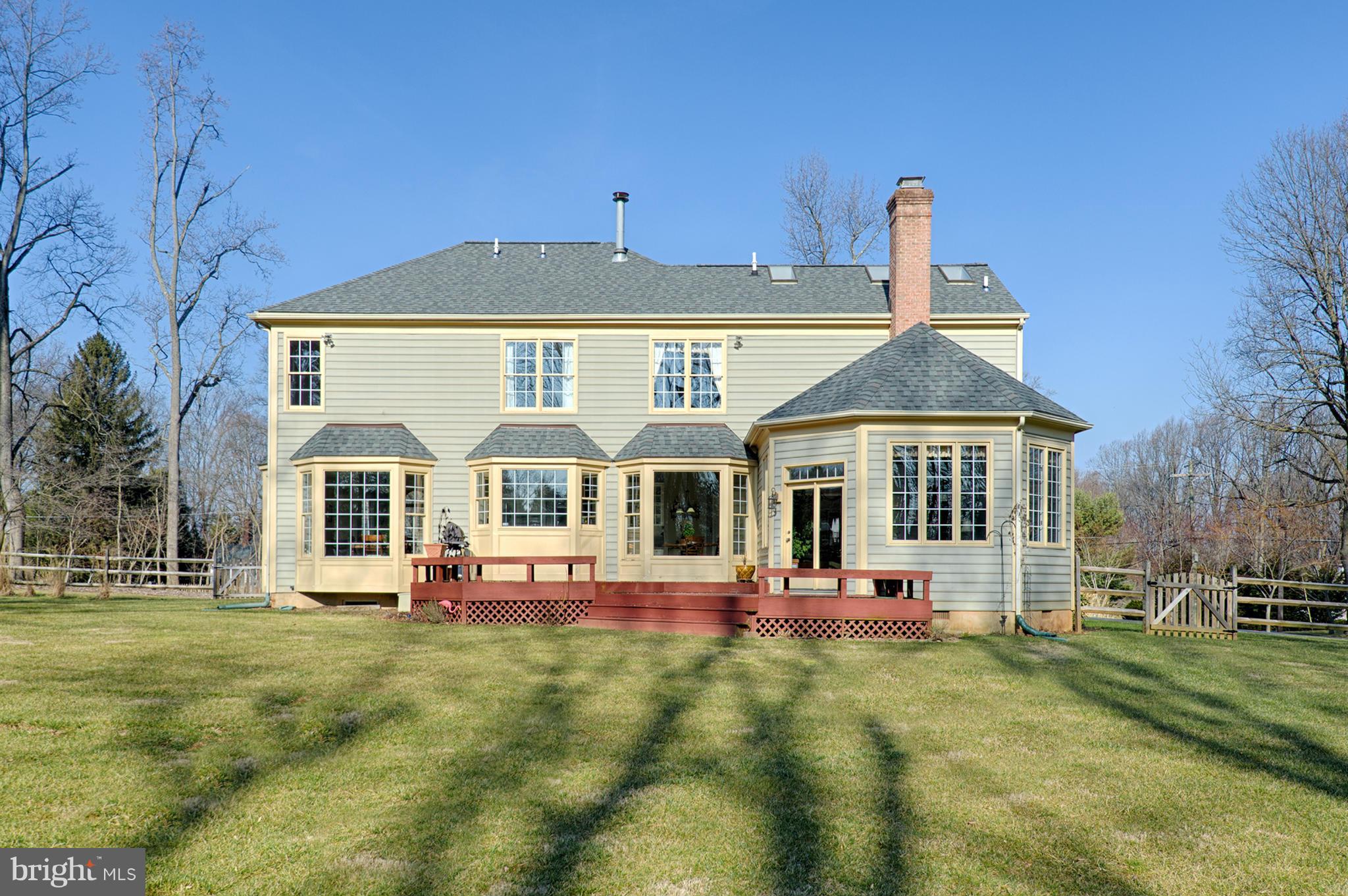 1629 Providence Road Towson, MD 21286 - Photo 2 of 30 a front view of a house with a porch