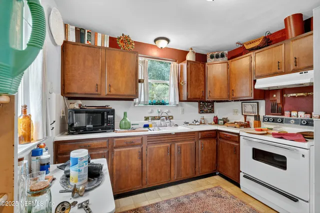 $270,000 | 1737 Plainfield Avenue, Orange Park, FL 32073