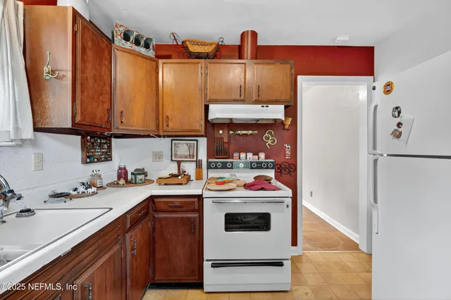 $270,000 | 1737 Plainfield Avenue, Orange Park, FL 32073