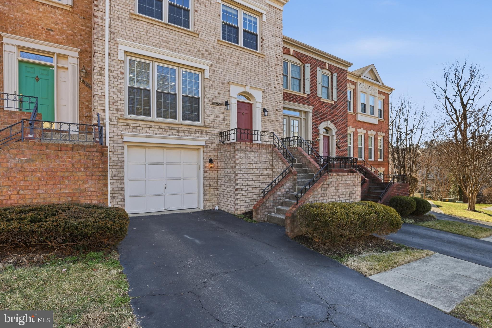 8027 Tanworth Court Springfield, VA 22152 - Photo 42 of 47 Front Exterior