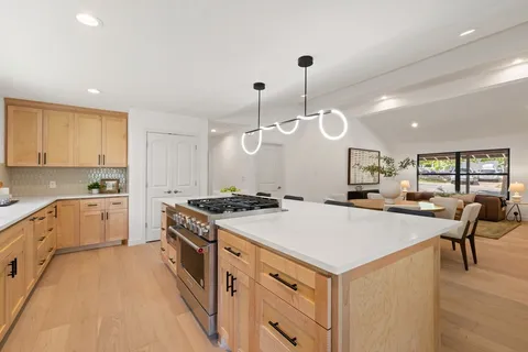 $2,395,000 | 2503 Rockingham Drive, Austin, TX 78704