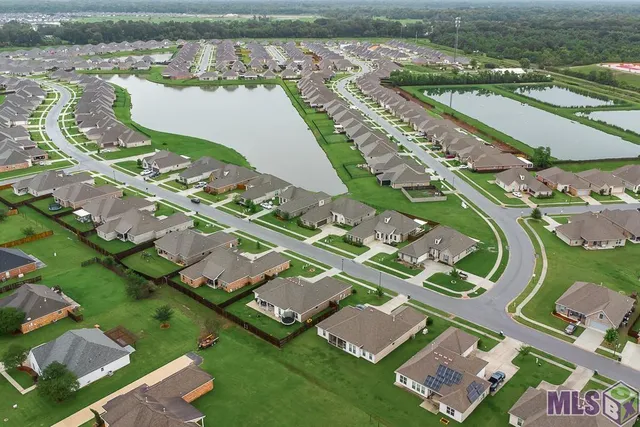 $360,000 | 6302 Soaring Drive, Gonzales, LA 70737