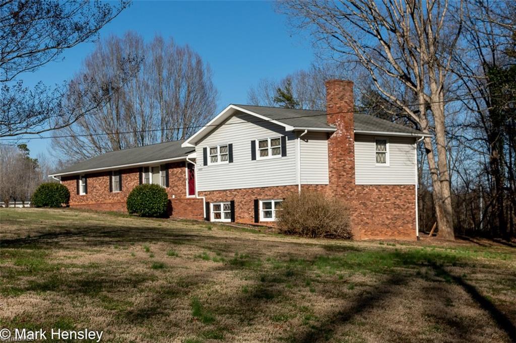 4193 Rockford Road Dobson, NC 27017 - Photo 3 of 18 Gallery Image 3