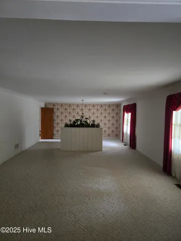 $279,500 | 705 School Drive, Williamston, NC 27892