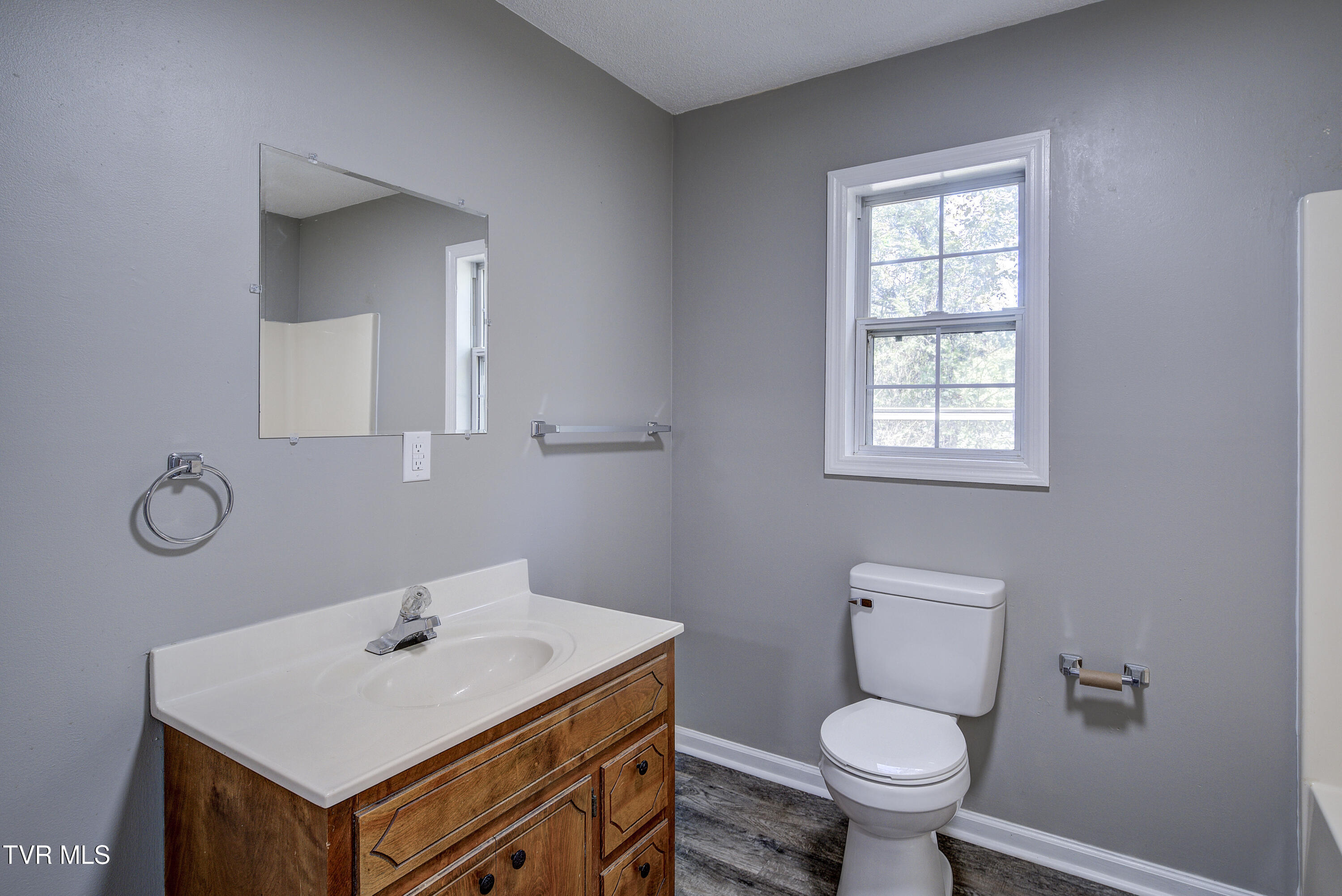 175 Scenic Road Unicoi, TN 37692 - Photo 18 of 24 ScenicUnit2--13