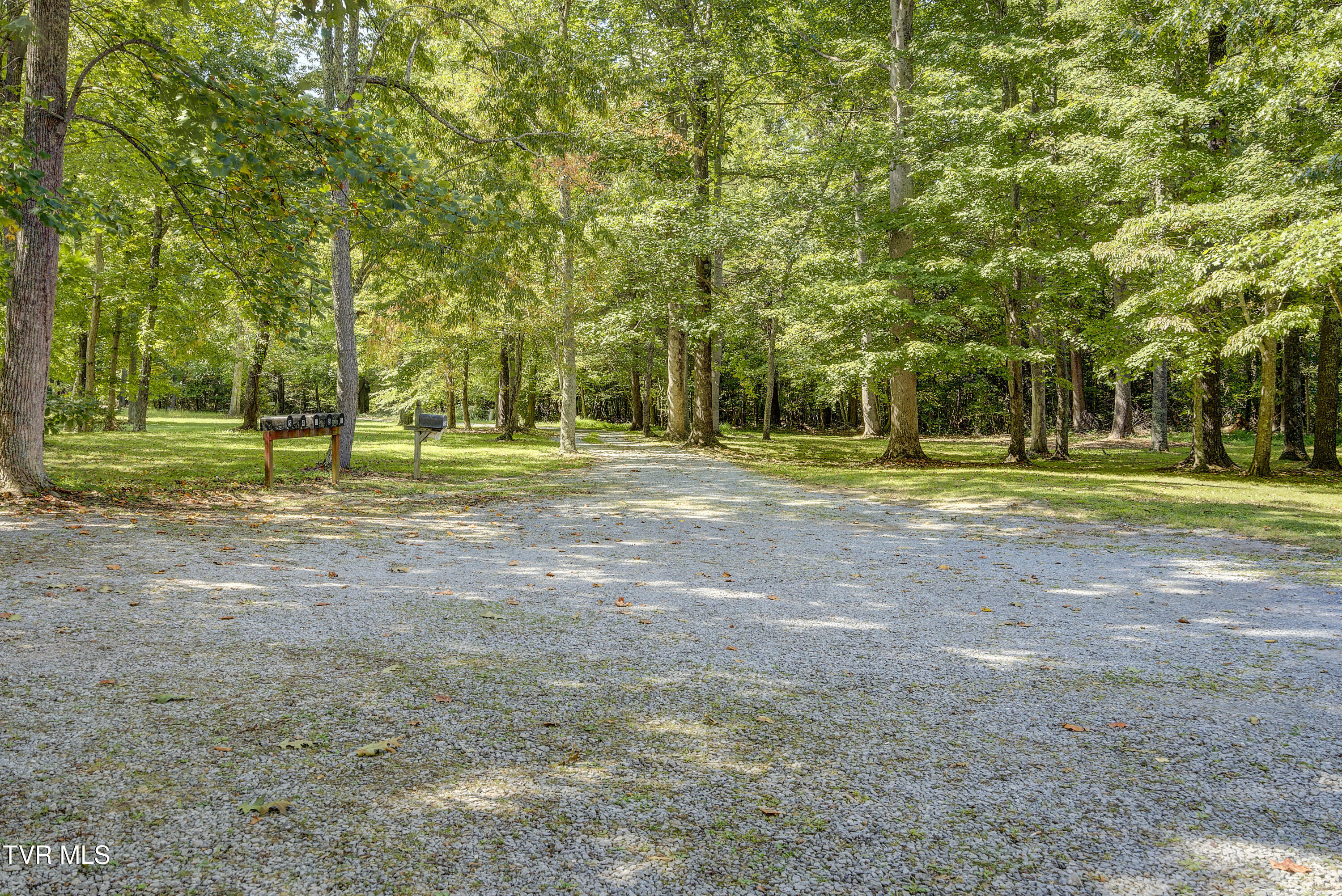 175 Scenic Road Unicoi, TN 37692 - Photo 23 of 24 ScenicUnit2--23