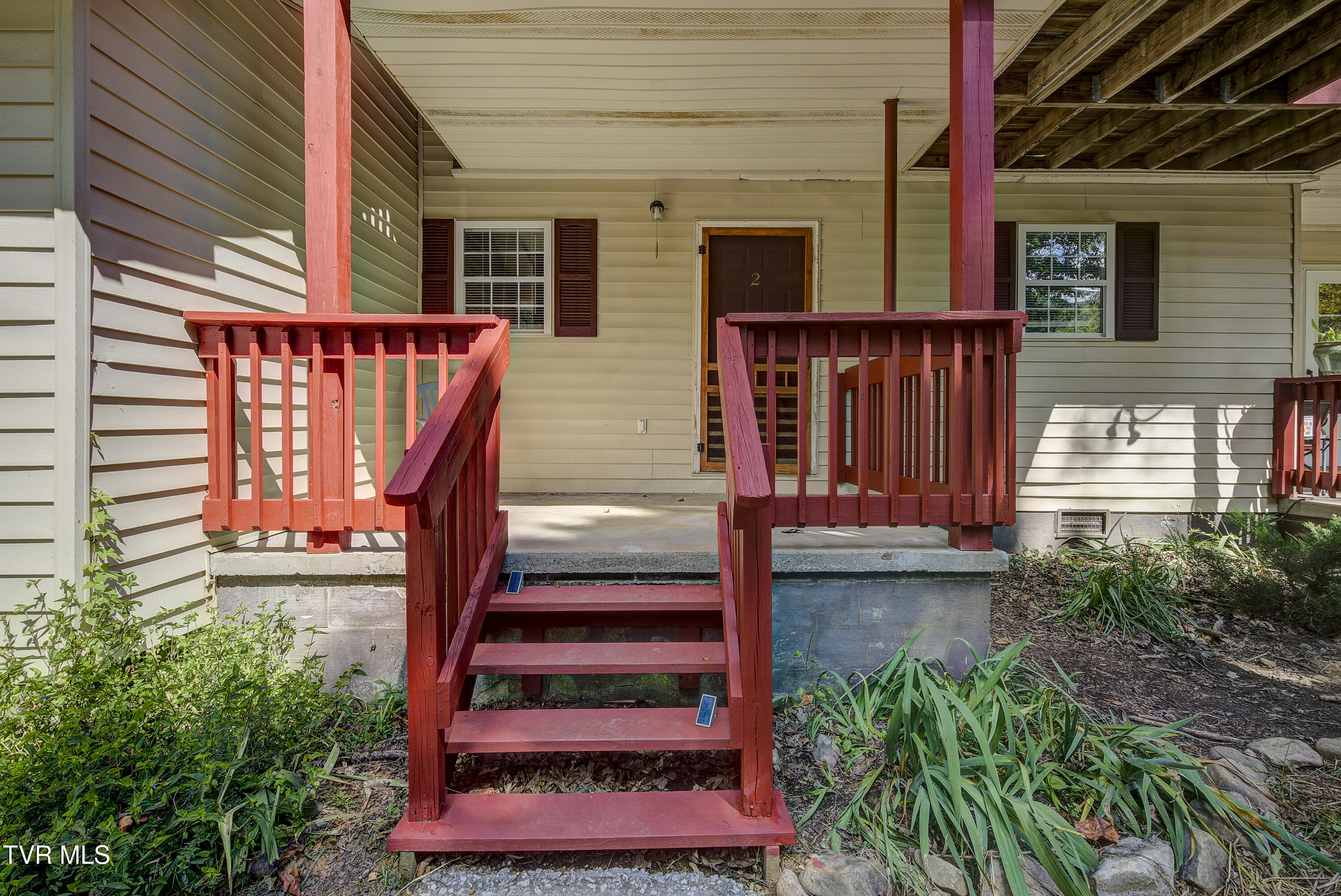 175 Scenic Road Unicoi, TN 37692 - Photo 5 of 24 ScenicUnit2--18