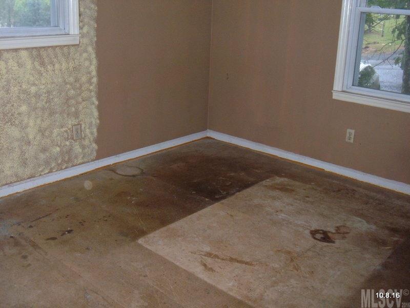 112 Ridge Drive Jefferson, NC 28640 - Photo 8 of 25 Gallery Image 8