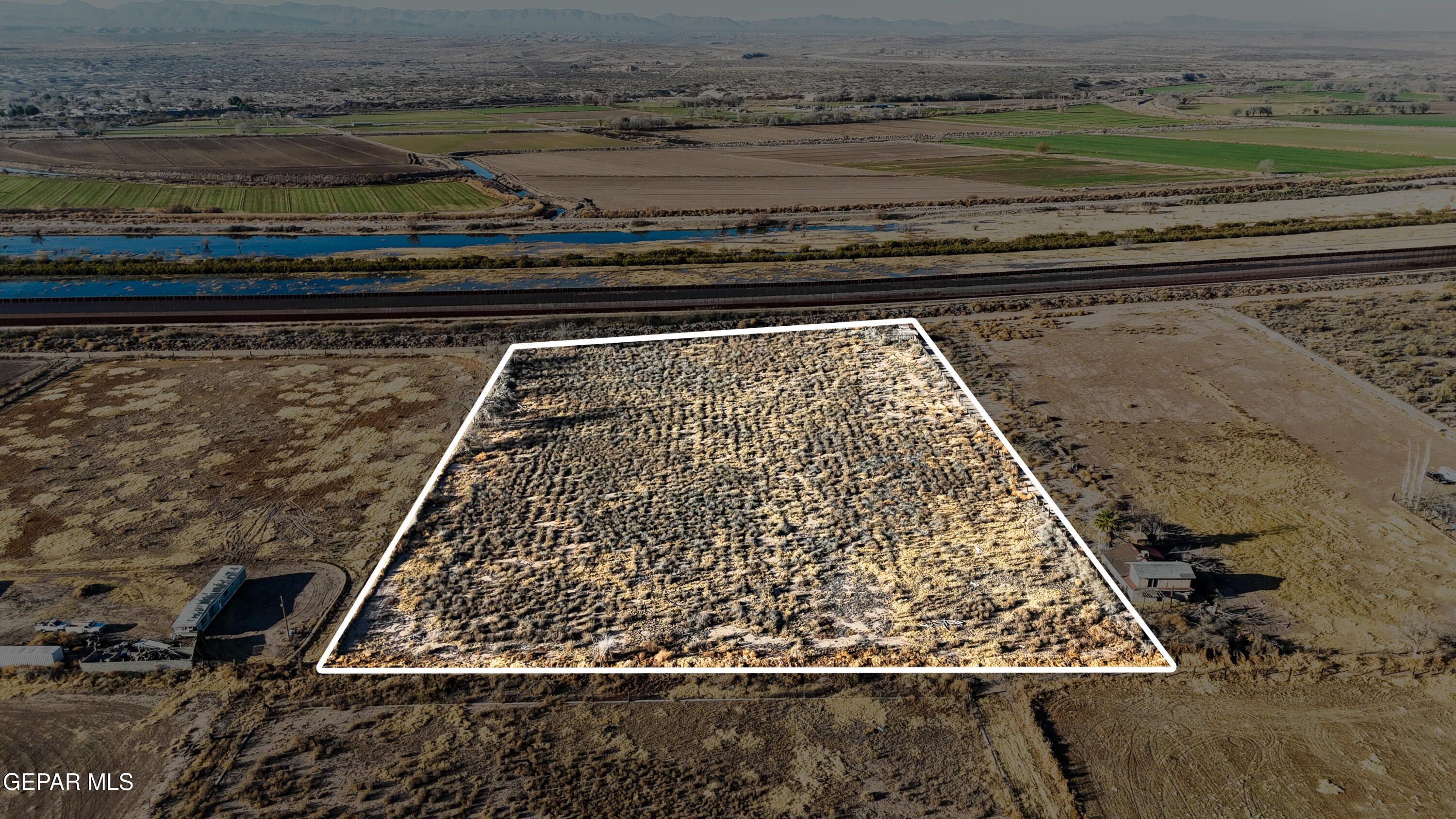 17652 Bills Road Fabens, TX 79838 - Photo 4 of 9