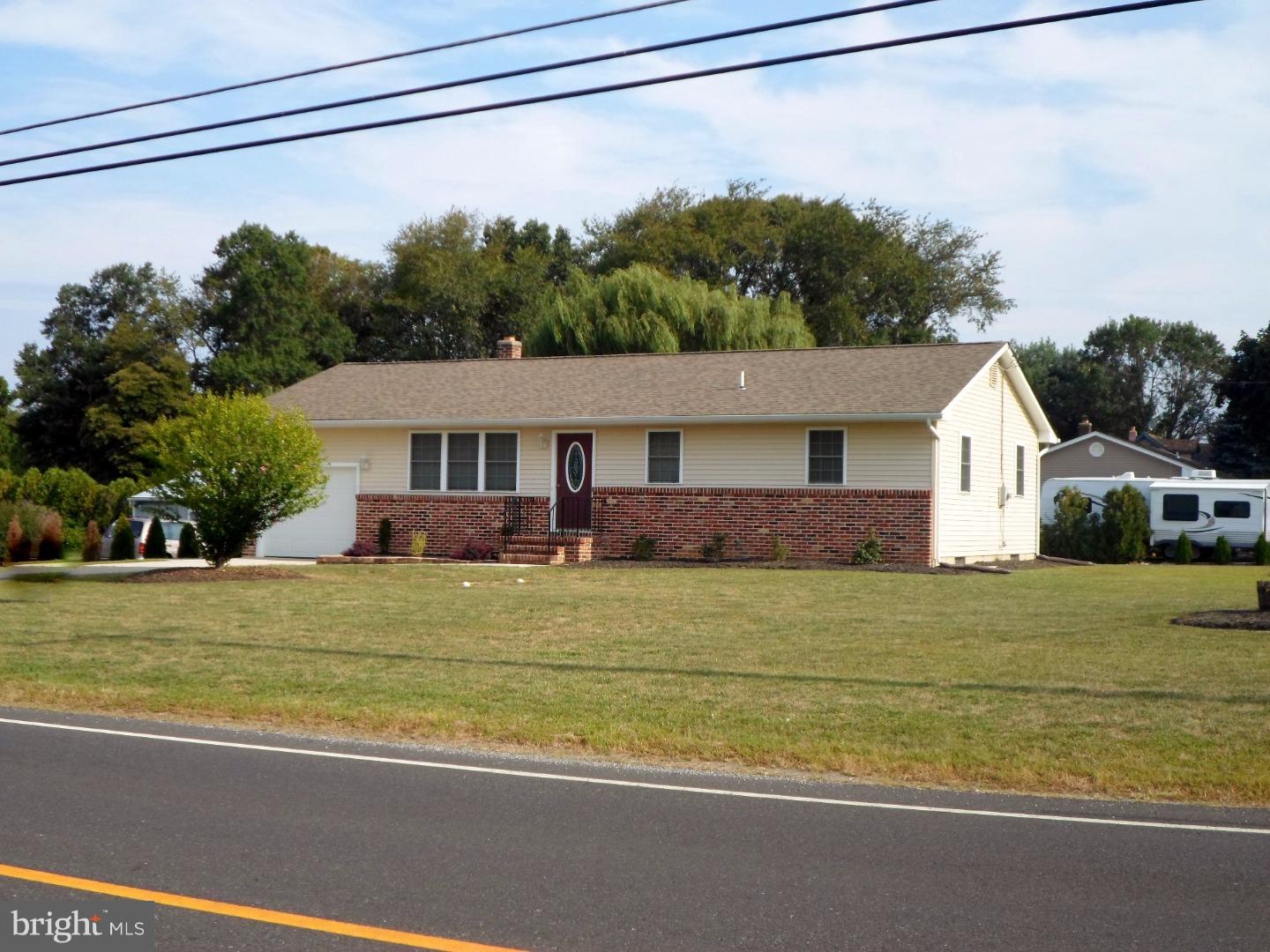 336 Almond Road Elmer, NJ 08318 - Photo 2 of 25