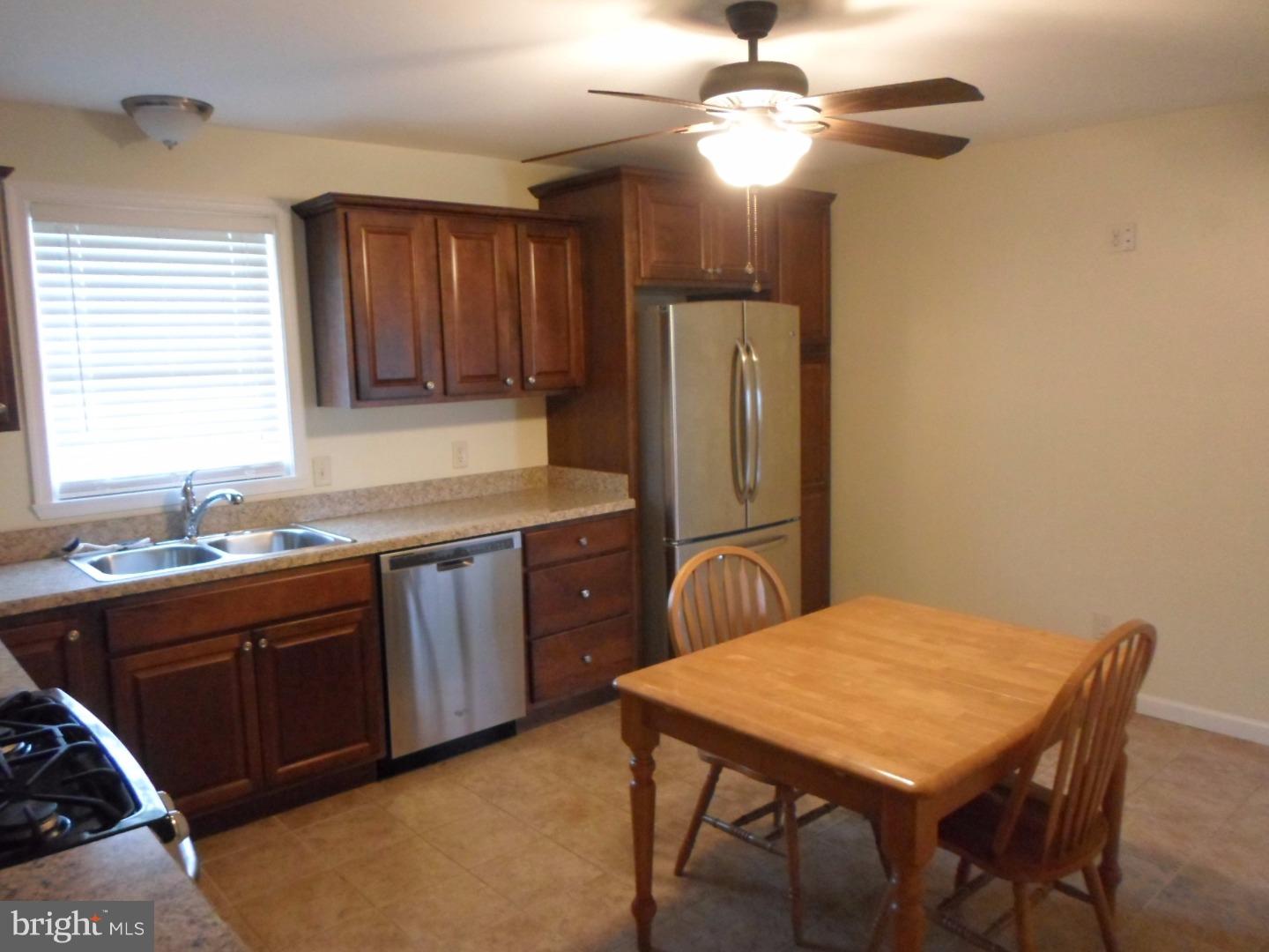 336 Almond Road Elmer, NJ 08318 - Photo 11 of 25