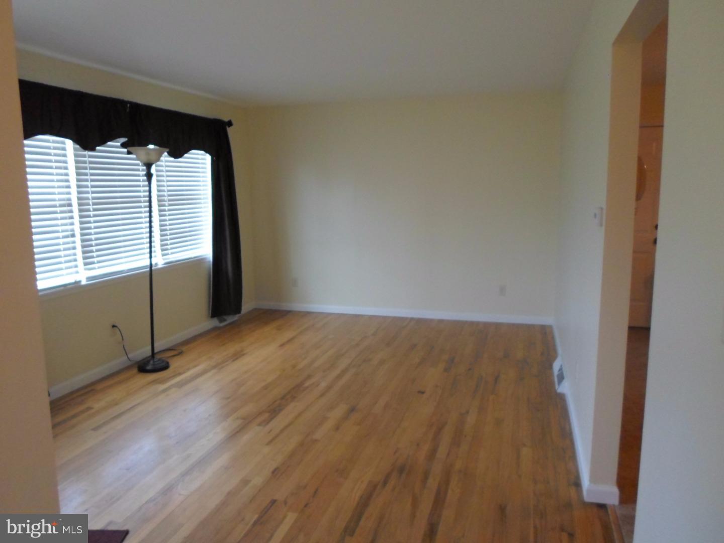 336 Almond Road Elmer, NJ 08318 - Photo 5 of 25