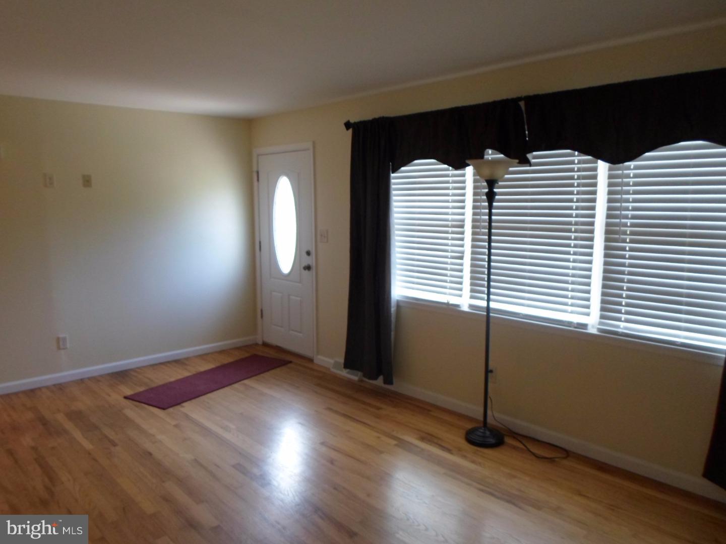 336 Almond Road Elmer, NJ 08318 - Photo 8 of 25