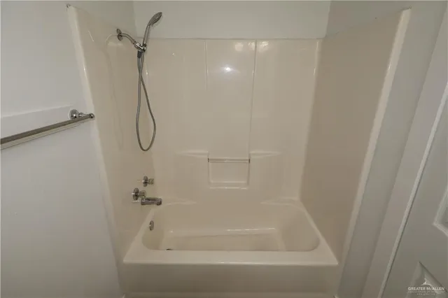 $1,100 | 3526 Paseo Del Rey, Edinburg, TX 78542