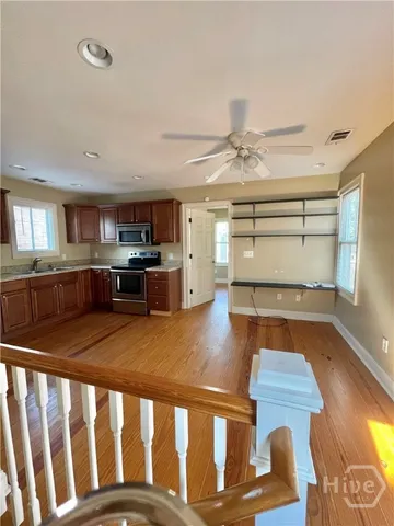 $1,700 | 110 East Duffy Street, Unit CARRIAGE HOUSE, Savannah, GA 31401