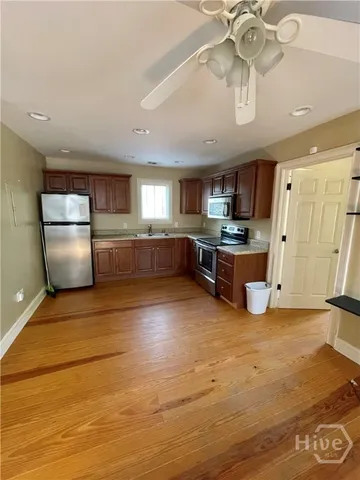 $1,700 | 110 East Duffy Street, Unit CARRIAGE HOUSE, Savannah, GA 31401