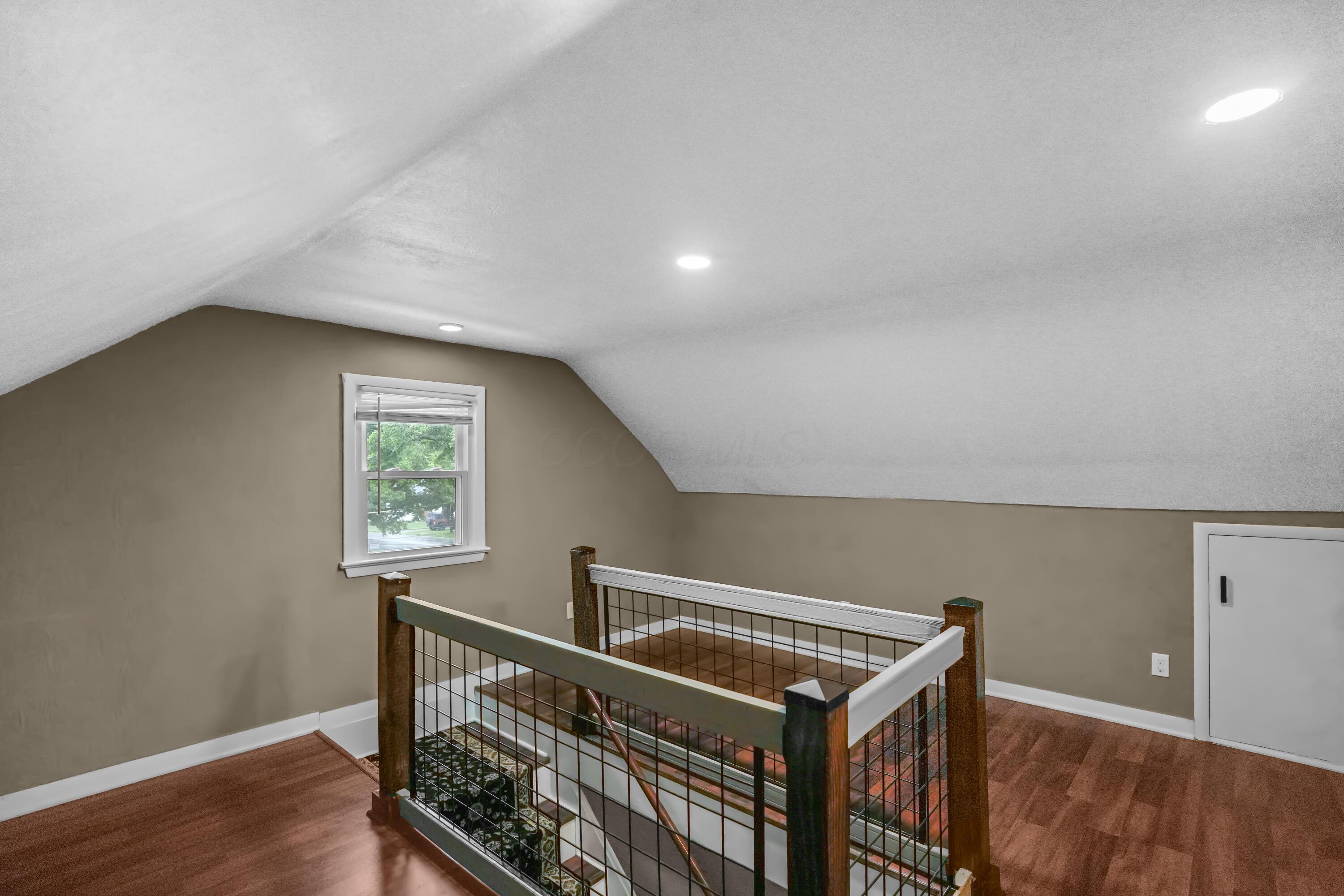 223 Reform Street Mansfield, OH 44902 - Photo 18 of 29 16