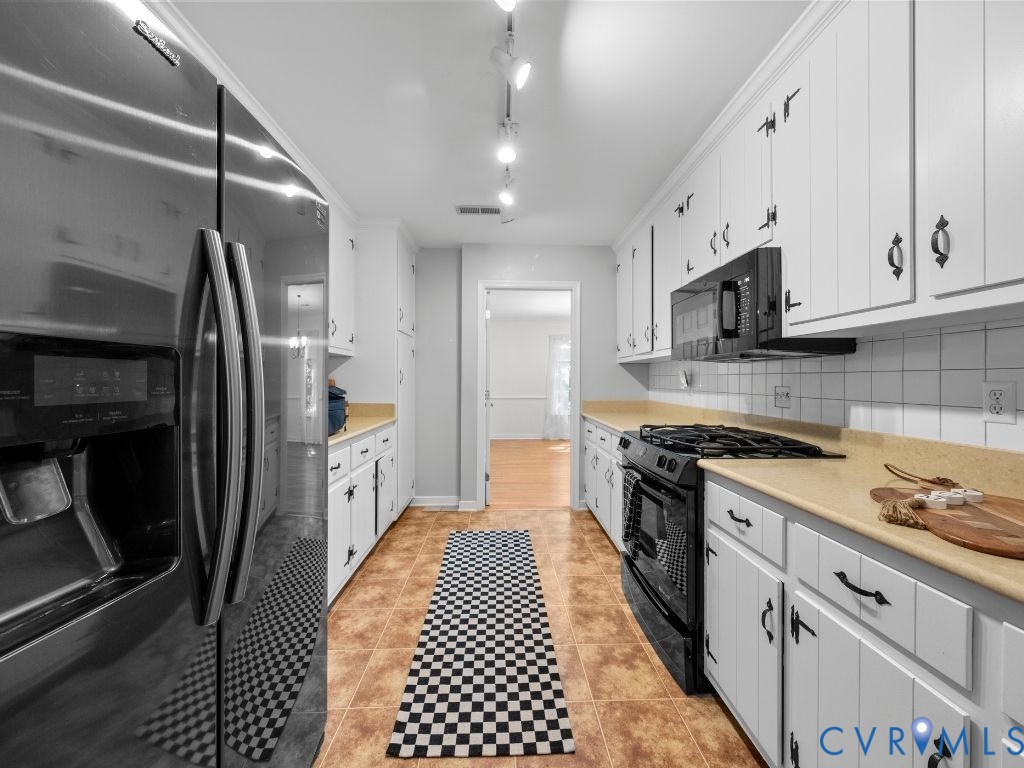 2489 Judes Ferry Road Powhatan, VA 23139 - Photo 11 of 52