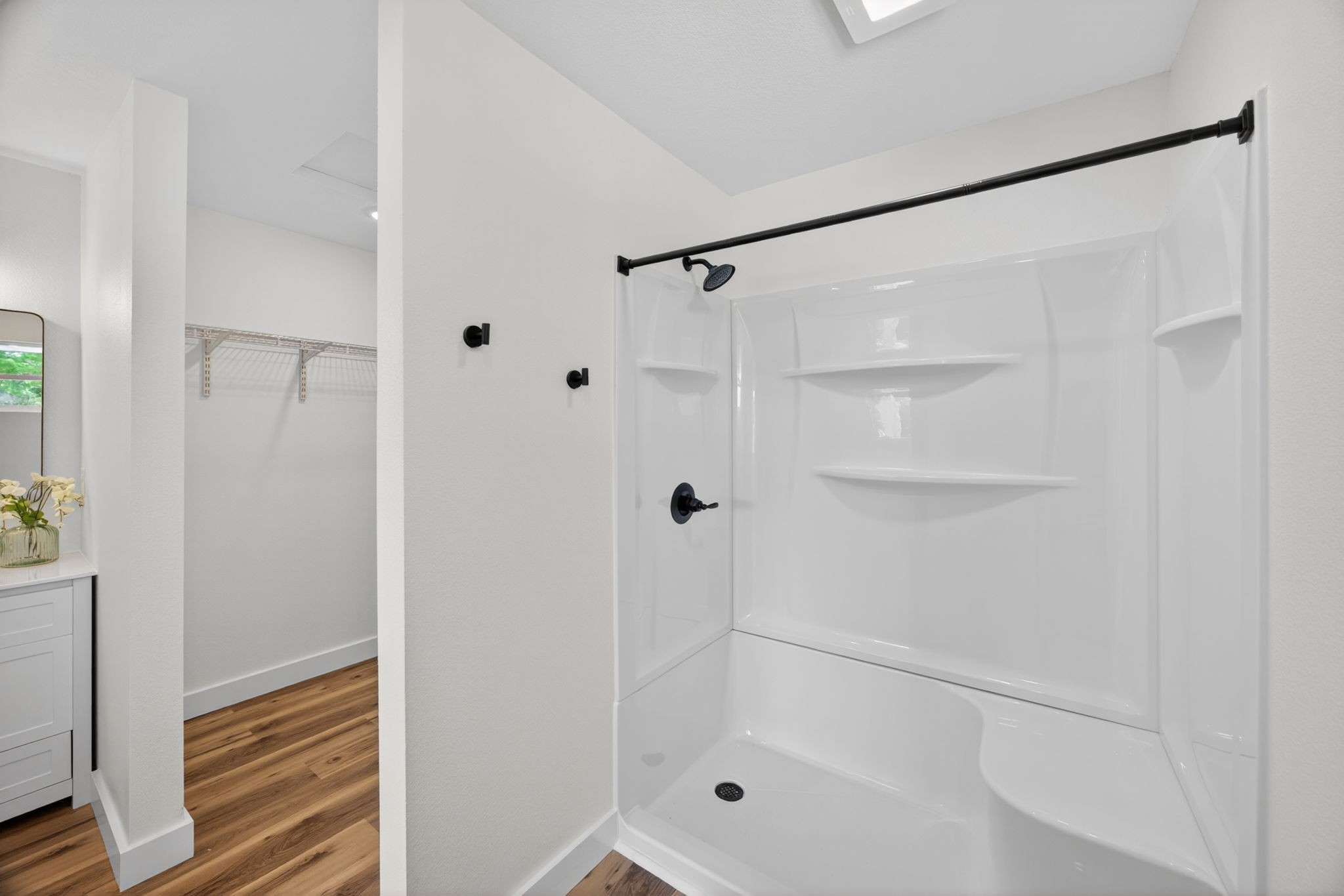 116 Bill Storie Road Byrdstown, TN 38549 - Photo 11 of 32 a bathroom with a shower