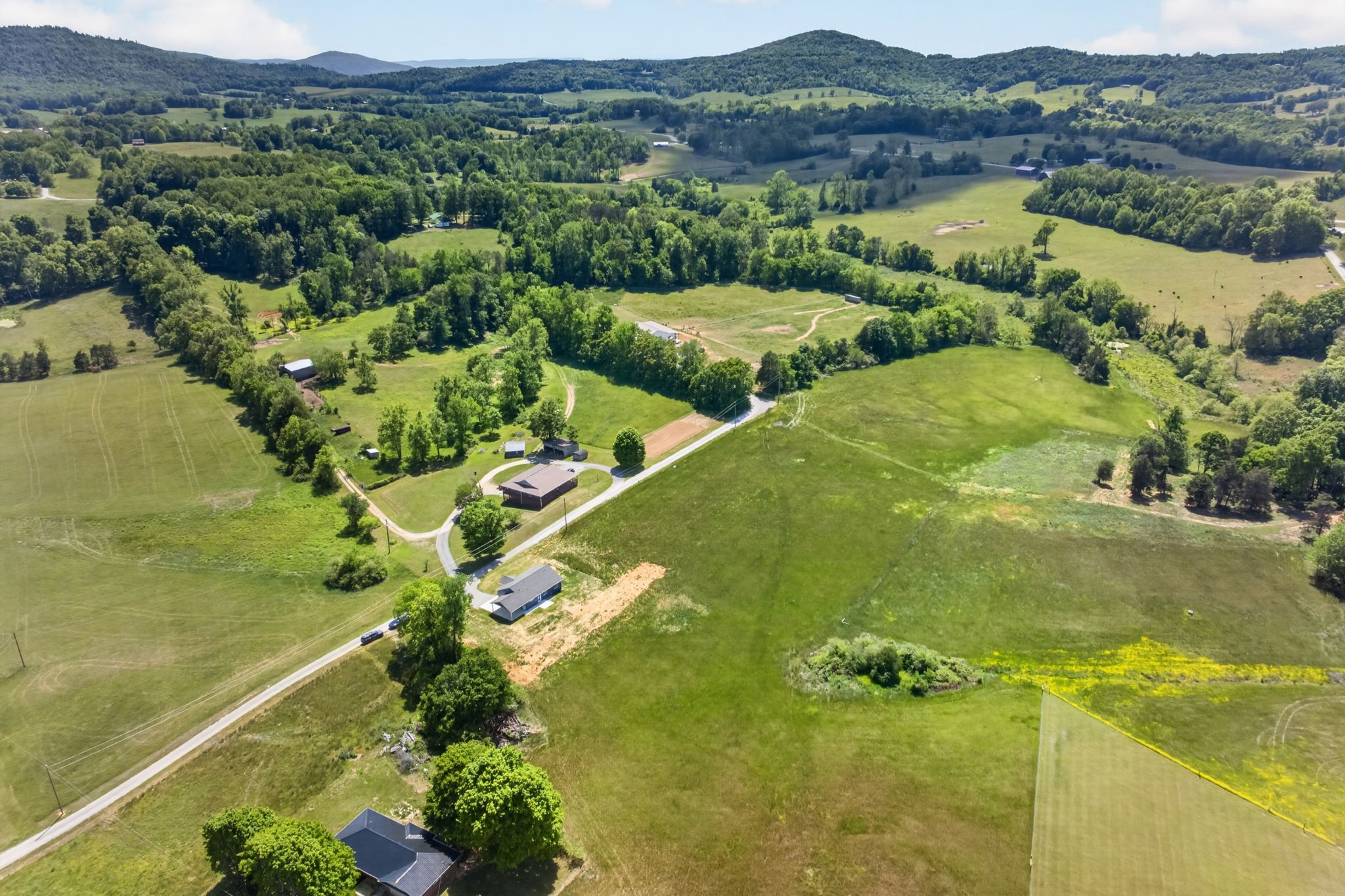 116 Bill Storie Road Byrdstown, TN 38549 - Photo 30 of 32