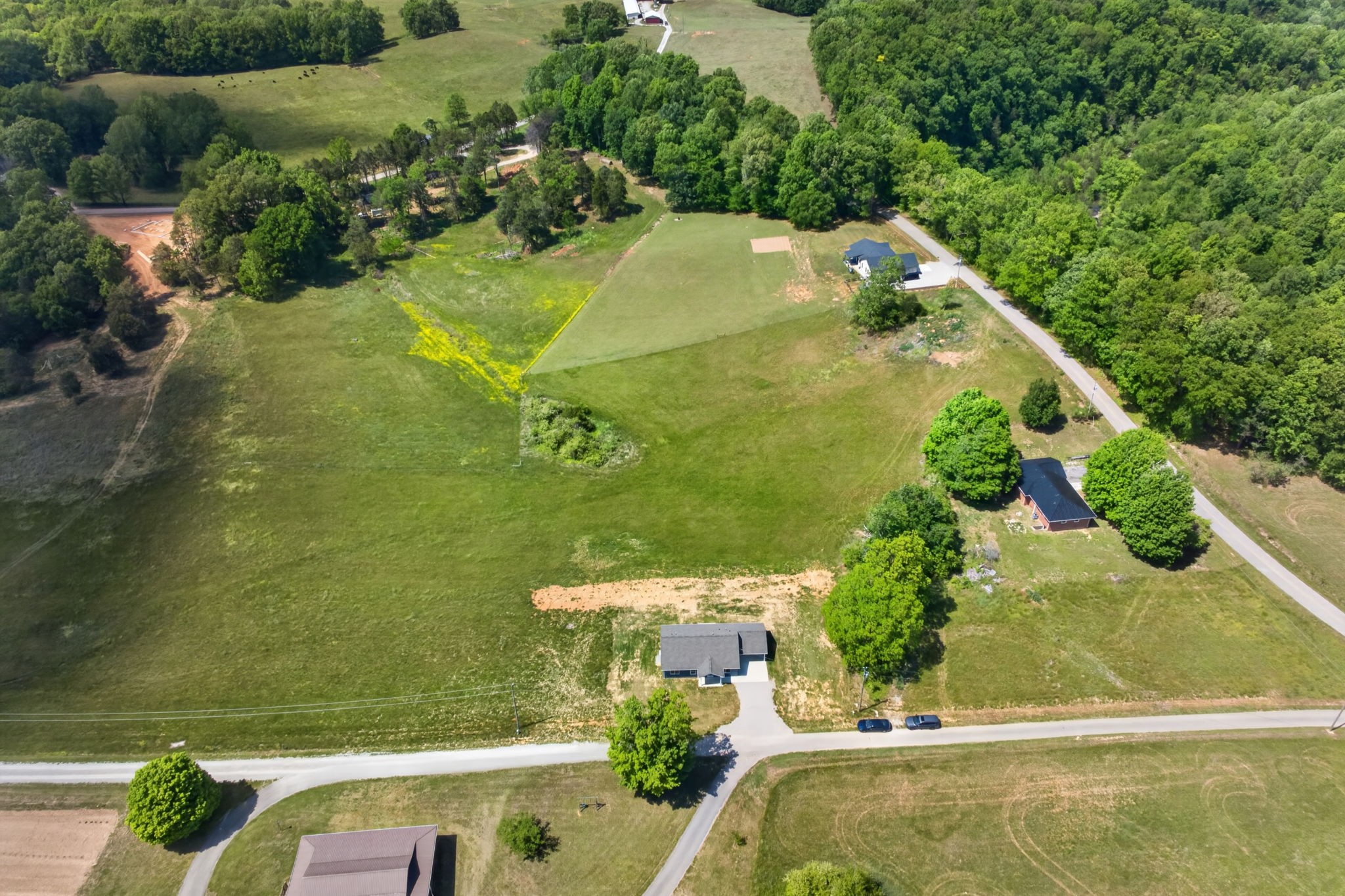 116 Bill Storie Road Byrdstown, TN 38549 - Photo 32 of 32 an aerial view of a residential houses with outdoor space and swimming pool