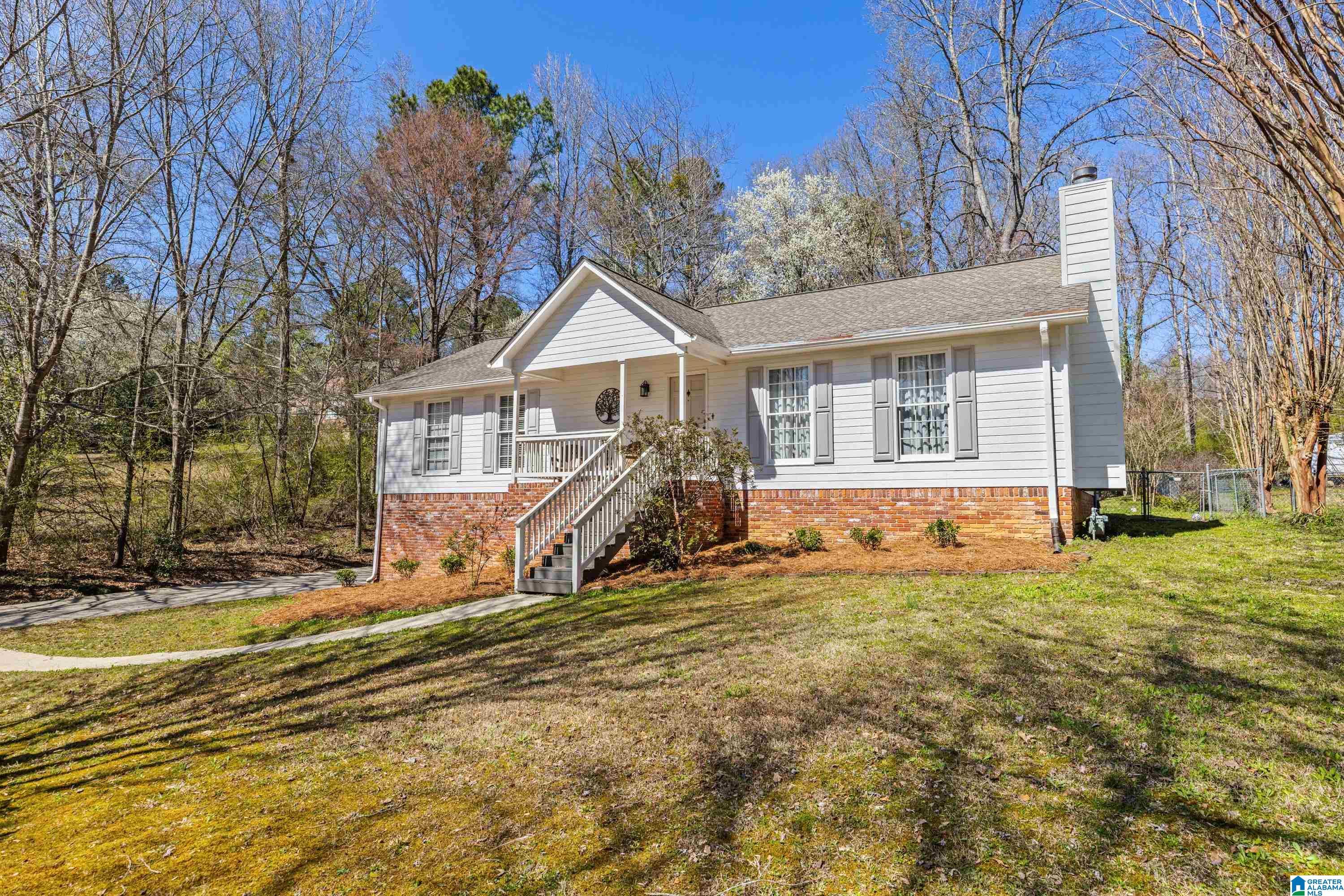 46 Bushwood Road Birmingham, AL 35210 - Photo 2 of 26