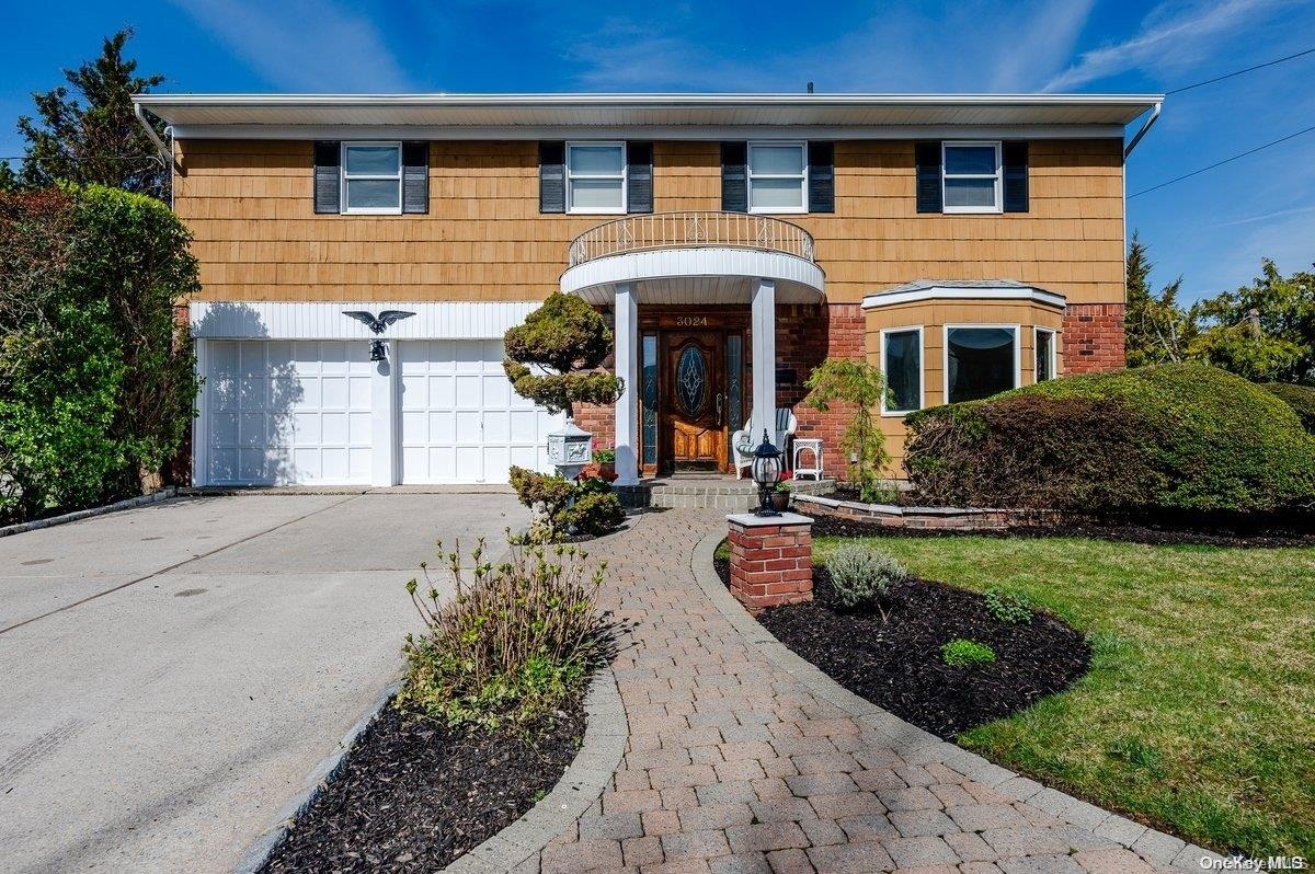 3024 Mandalay Beach Road Wantagh, NY 11793 - Photo 1 of 1 Gallery Image 1