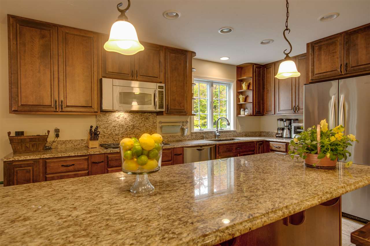 217 Gile Road North Sutton, NH 03260 - Photo 5 of 38 Gallery Image 5
