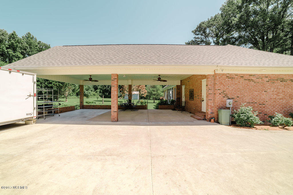 464 Huntingridge Road Greenville, NC 27834 - Photo 3 of 30 2 Car Attached Carport