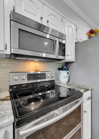 $335,000 | 1065 Dendron Drive, Hewitt, TX 76643