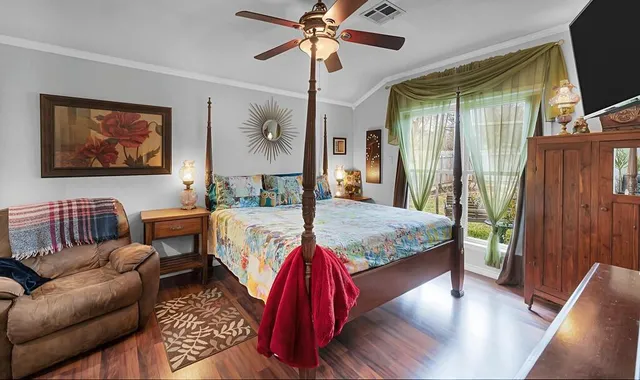 $335,000 | 1065 Dendron Drive, Hewitt, TX 76643