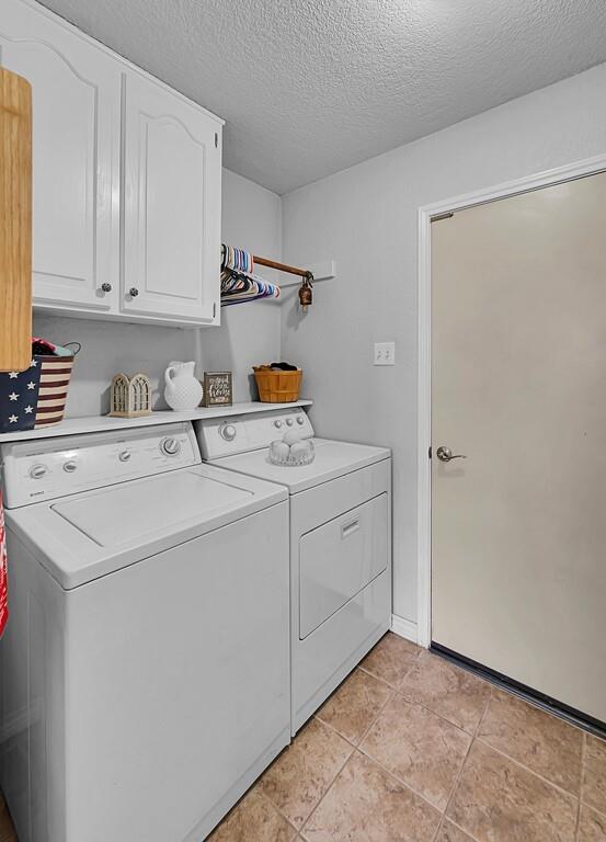 1065 Dendron Drive Hewitt, TX 76643 - Photo 22 of 32 a utility room with dryer and washer