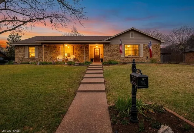 $335,000 | 1065 Dendron Drive, Hewitt, TX 76643