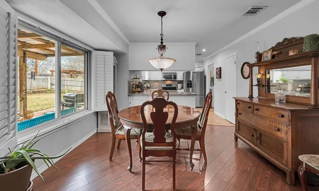 $335,000 | 1065 Dendron Drive, Hewitt, TX 76643