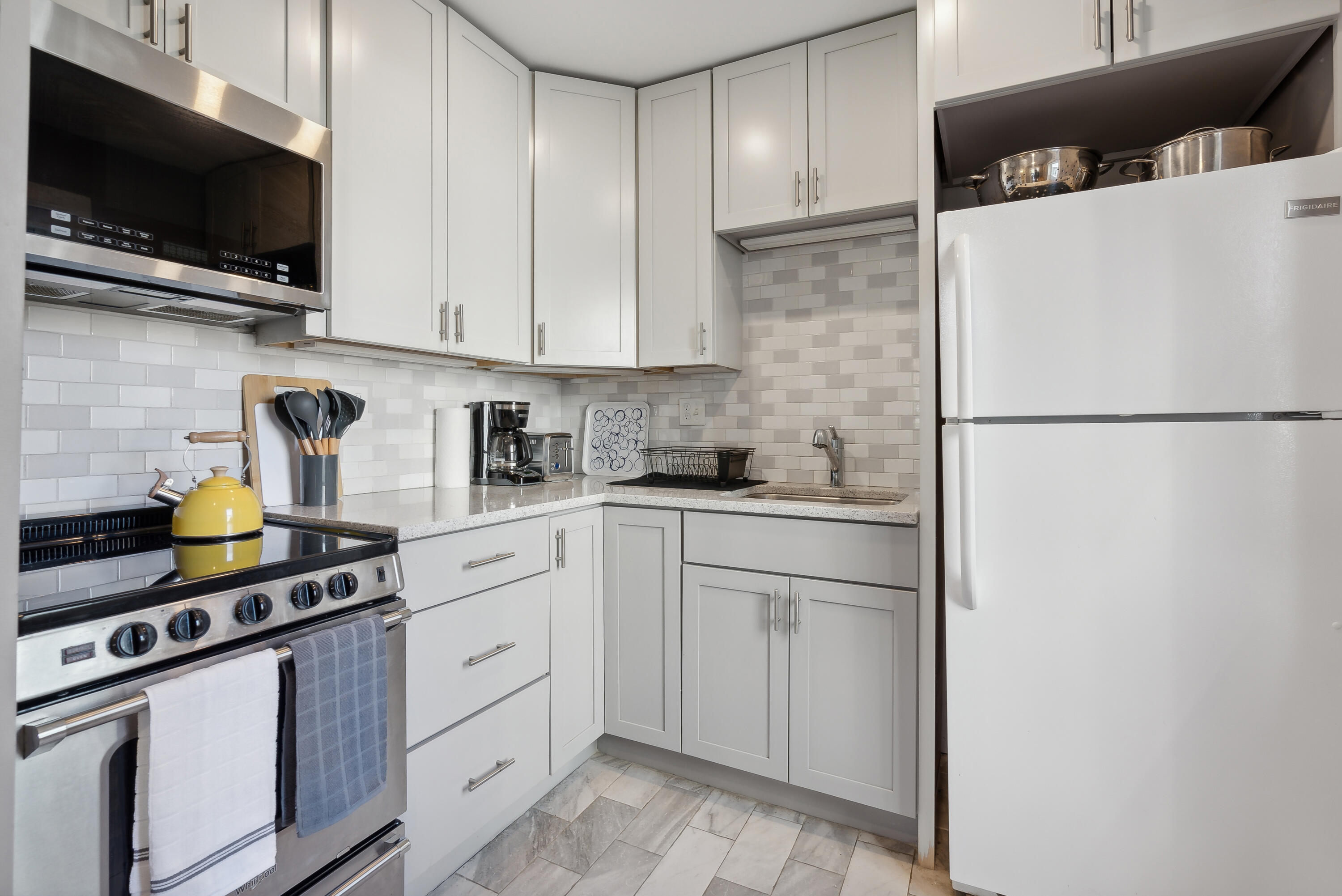 25 Howard Street Portland, ME 04101 - Photo 24 of 32 25 Howard