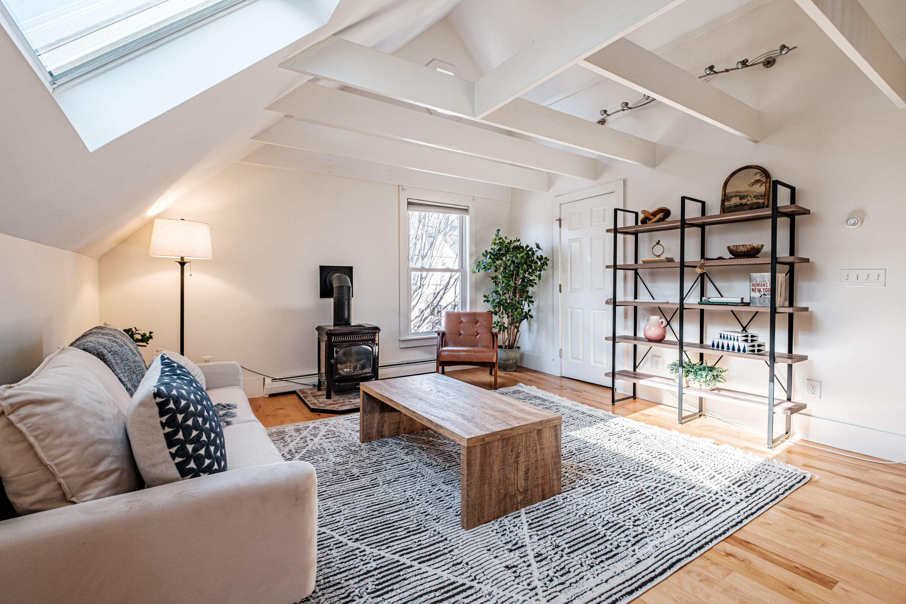 25 Howard Street Portland, ME 04101 - Photo 7 of 32 25 Howard