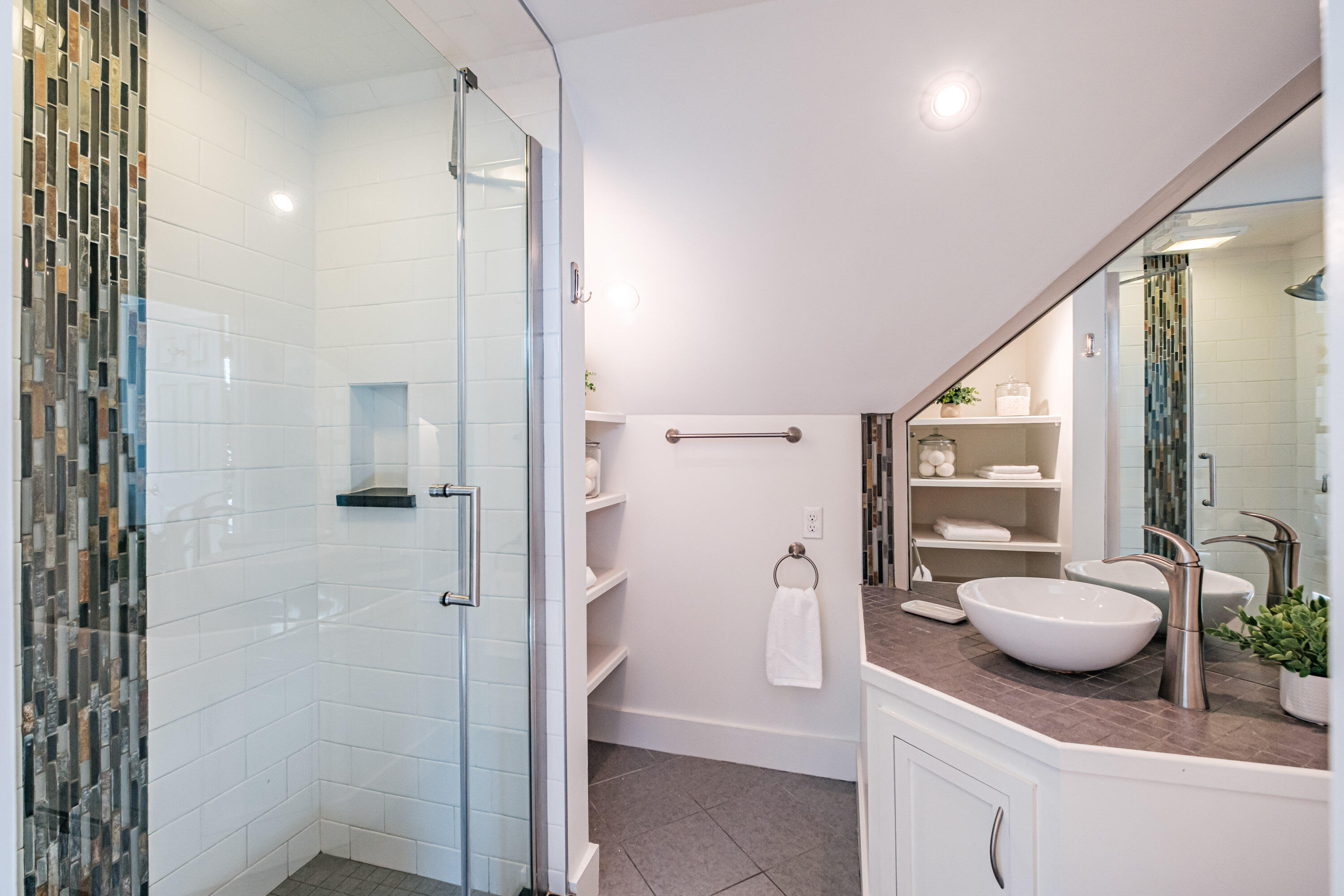 25 Howard Street Portland, ME 04101 - Photo 9 of 32 25 Howard