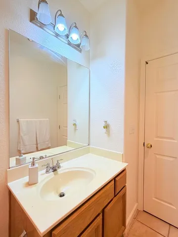 $549,999 | 2054 Ajay Drive, Roseville, CA 95678