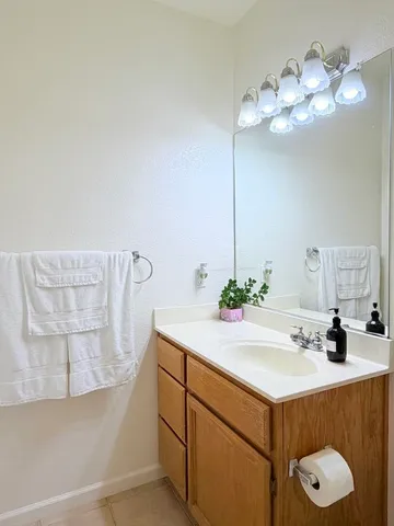 $549,999 | 2054 Ajay Drive, Roseville, CA 95678