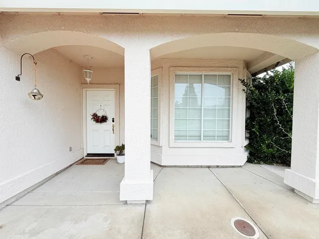 $549,999 | 2054 Ajay Drive, Roseville, CA 95678