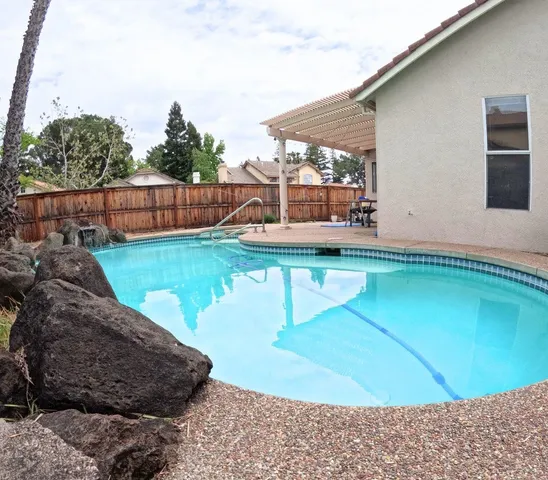 $549,999 | 2054 Ajay Drive, Roseville, CA 95678