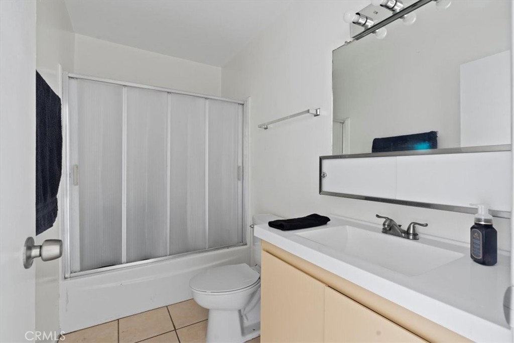 2 Village Lane Tehachapi, CA 93561 - Photo 25 of 32 a bathroom with a sink and a mirror
