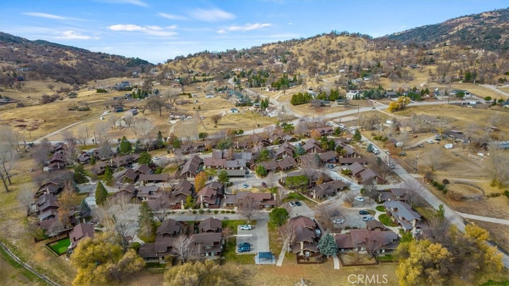 2 Village Lane Tehachapi, CA 93561 - Photo 28 of 32 an aerial view of multiple house