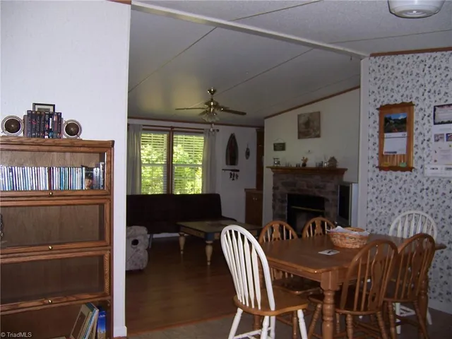 $1,400,000 | 3186 Silas Creek Road, Lansing, NC 28643